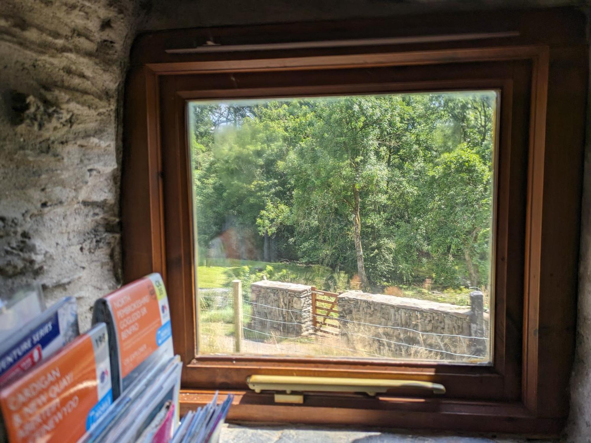 Troedyrhiw Holiday Cottages คาร์ดิแกน ภายนอก รูปภาพ